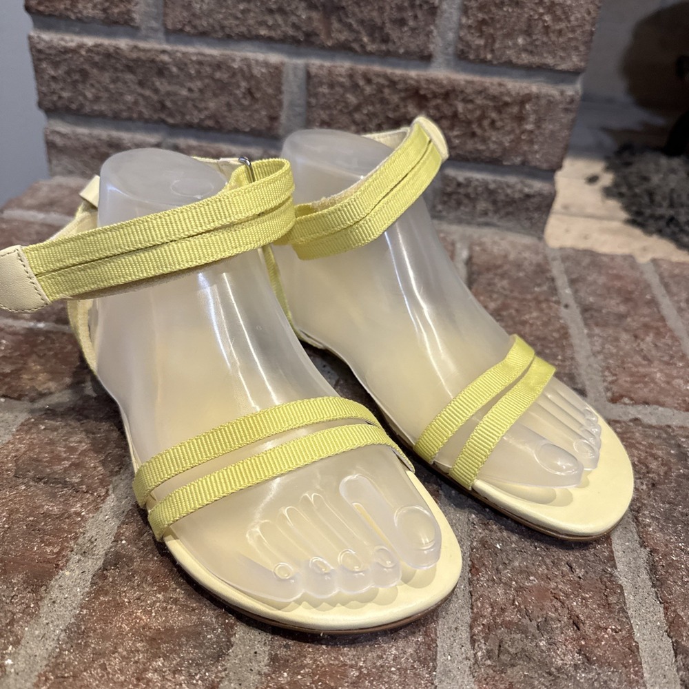 Rebecca Allen‎ The Flat Two Strap Sandals Size 7 Citron Yellow Open Toe #269